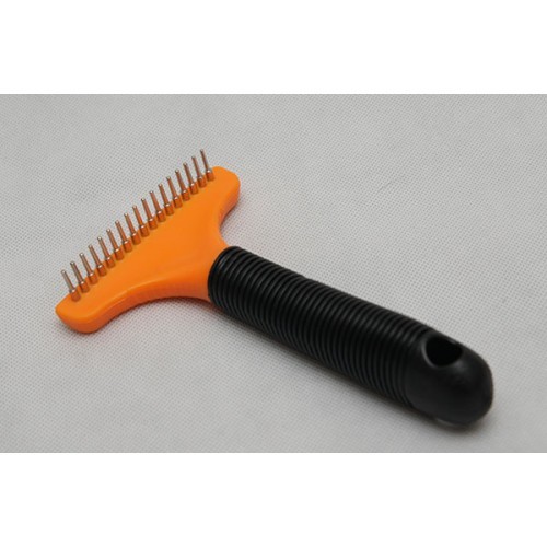 Premium rake brush for doublecoated dogs